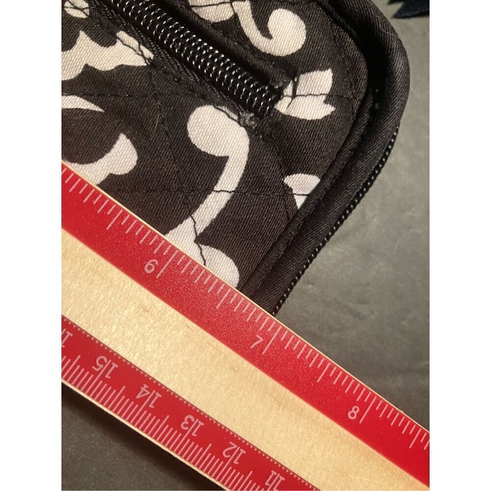 Vera‎ Bradley Black & White Wallet - Picture 7 of 8